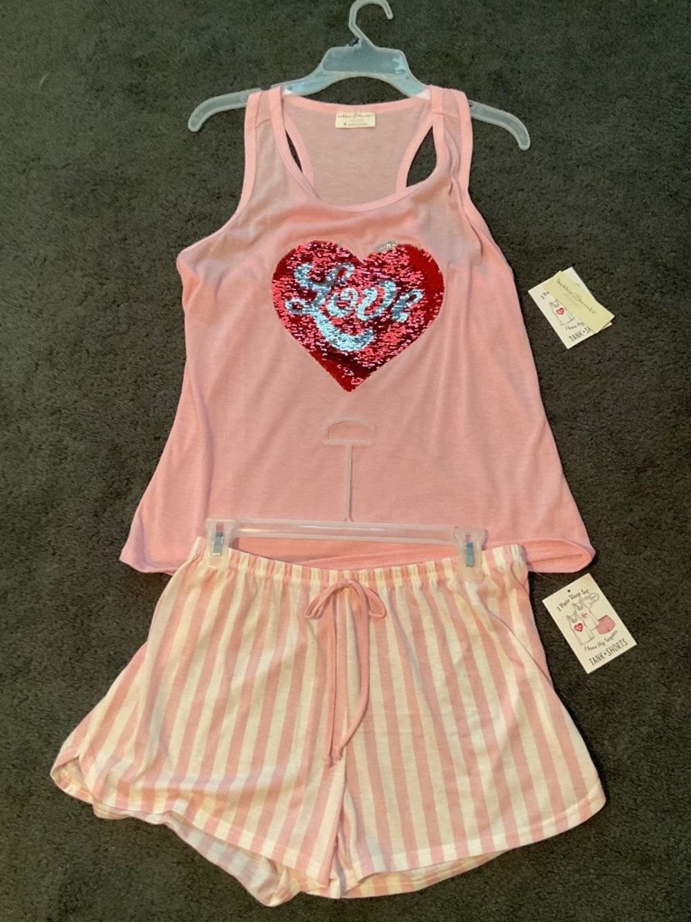 Pink two-piece pajama set size m NWT